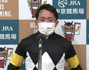 岩田望来 重賞勝ったのにお通夜みたいなインタビューでワロタ