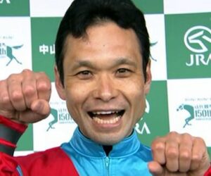 江田照男とかいう現役30年続けてて未だ名馬に跨った事がない騎手について