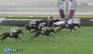 【競馬】府中牝馬Sは岩田康誠騎乗のイズジョーノキセキがV