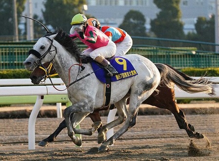 デムーロさん、オメガパフュームもクビ