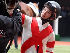 【競馬】識者「エントシャイデンが3着なのに日本馬に馬場が合わないとか無いから。凱旋門組が弱いだけ」