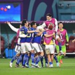 日本がスペインに勝って決勝T進出って競馬に例えるとどれぐらい凄いこと?