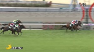 【ファルコンステークス2023】結果・動画/タマモブラックタイが接戦を制す