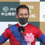デムーロってサートゥルナーリア取られてから落ちぶれたよな