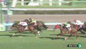 【競馬】紫苑Ｓは横山典騎乗のモリアーナがゴール前急襲Ｖ