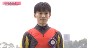 プレゼンターの伊藤英明さんと坂井瑠星騎手