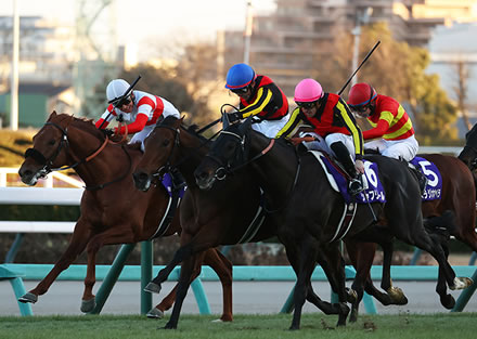 有馬記念レーティング発表　レガレイラ118(牝)　シャフリヤール121