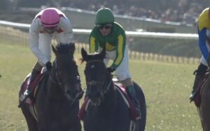 【競馬】デムーロがサトノクラウンをポイ捨てか？？？