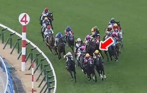 【小倉牝馬S】クイーンズウォーク川田、早仕掛けすぎワロタw w w w w