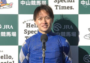 【皐月賞】“芝の魔術師”ファウストラーゼン杉原が不敵な笑み