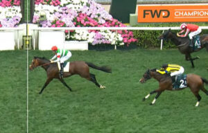 【クイーンエリザベスII世C】タスティエーラが快勝！2着プログノーシス リバティアイランド直線で競走中止