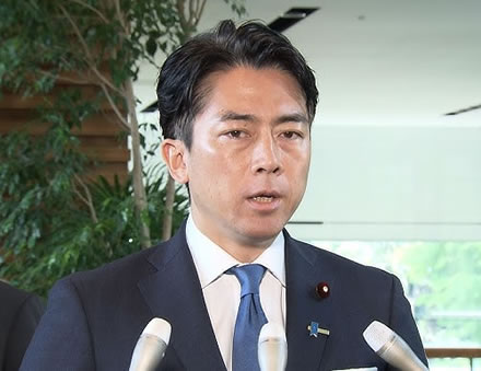 小泉進次郎 農林水産大臣が日本ダービー参上!表彰式に出席