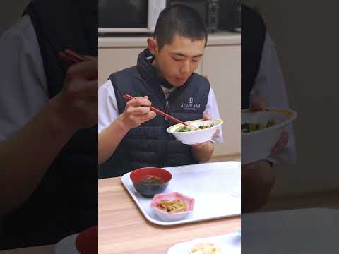 【競馬学校】競馬学校の生活を覗いてみよう!~昼食編~ | JRA公式 #shorts