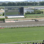 【土曜函館5R新馬戦】エムフォー&小林美駒騎手がキタ━━━━(゚∀゚)━━━━!!