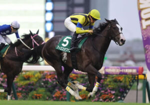 【アルテミスS】フィロステファニが快勝!重賞初制覇 1番人気マルガは5着