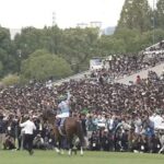 京都競馬場、静まりかえる
