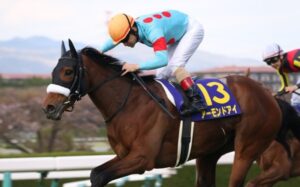 競馬場がどよめいたレース