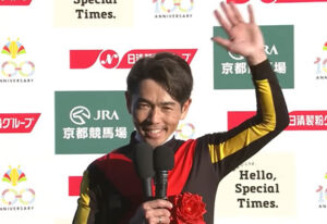 【エリザベス女王杯】戸崎「ベリベリホース」w w w w w w